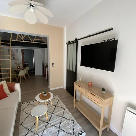 La Perche Apartment *